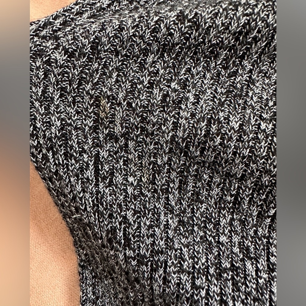 Dynamite Ribbed Pencil Skirt - Size Small - Picture 11 of 12